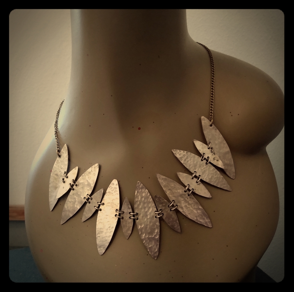 Anthropologie Flecha Necklace